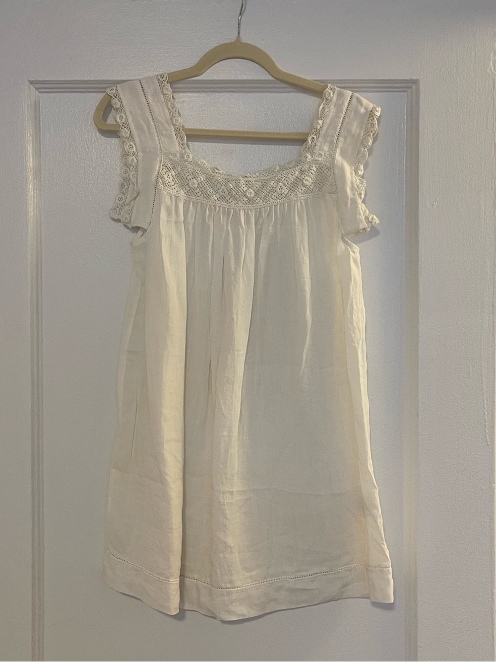 Doen white eyelet trim dress